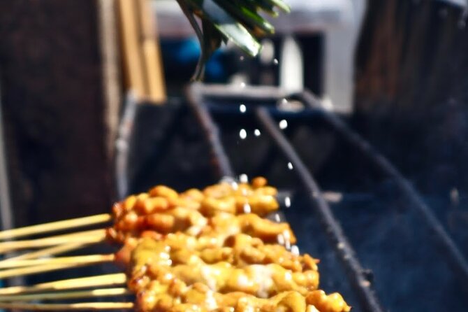 Bangkok by Night Food Tour with 10+ Tastings in Chinatown - Chinatown Bangkok: where the tastings turn into real learning