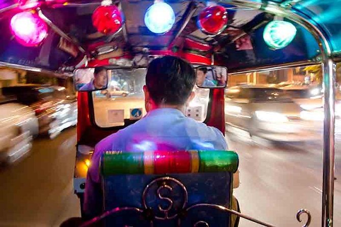 Bangkok by Night Tuk Tuk Tour: Markets, Temples & Food - Why 6pm Tuk-Tuks Are the Best Time to See Bangkok