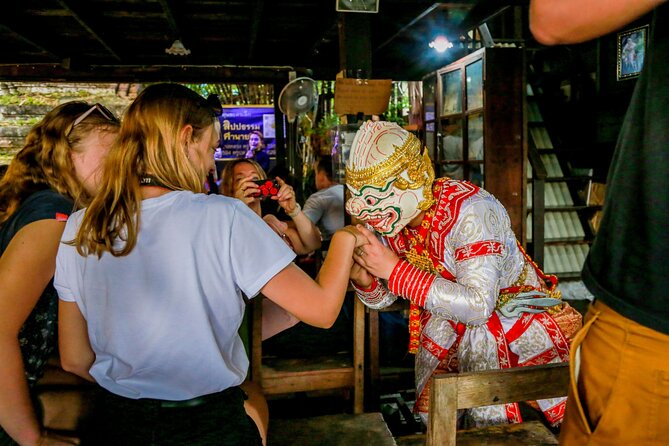 Bangkok Canal Tour by Boat and Bike - Santa Cruz Church and Early Bangkok: Portuguese Roots and Chinatown Temples