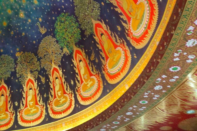 Bangkok Canal Tour: Chaophraya River and Wat Arun - Cruising the Chao Phraya River banks toward the Temple of Dawn
