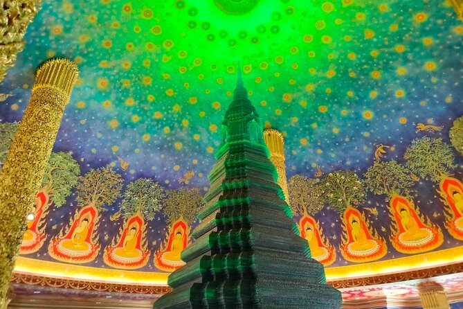 Bangkok Canal Tour: Chaophraya River and Wat Arun - Wat Arun Temple of Dawn: the riverfront payoff
