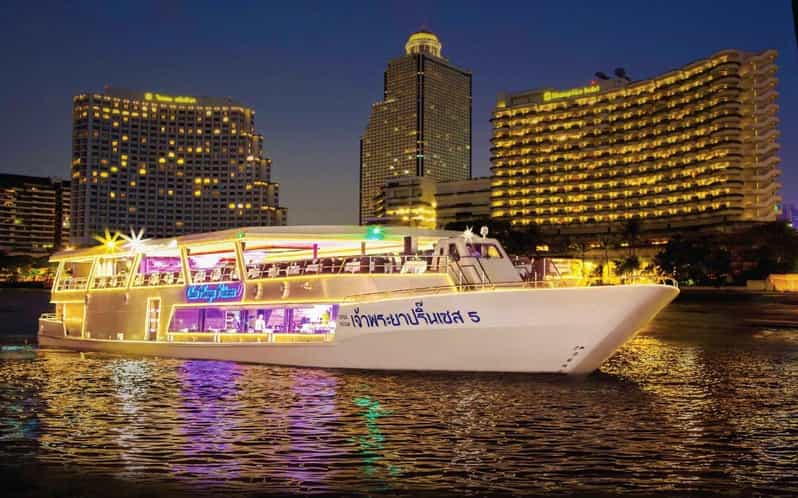 Bangkok: Chao Phraya Princess Dinner Cruise - Entering the Chao Phraya Princess at ICONSIAM Pier