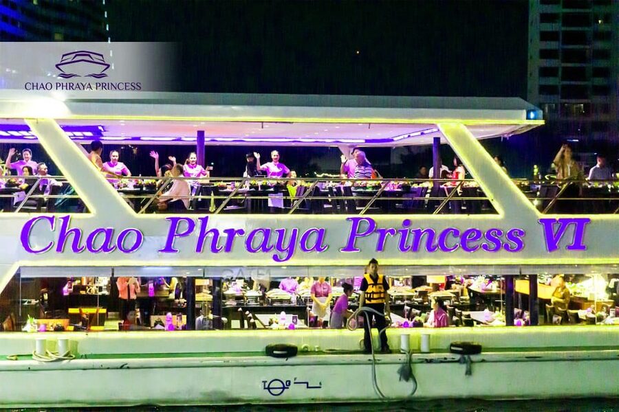 Bangkok: Chao Phraya Princess Dinner Cruise - Seating, Open-Air Moments, and How to Choose Your Spot