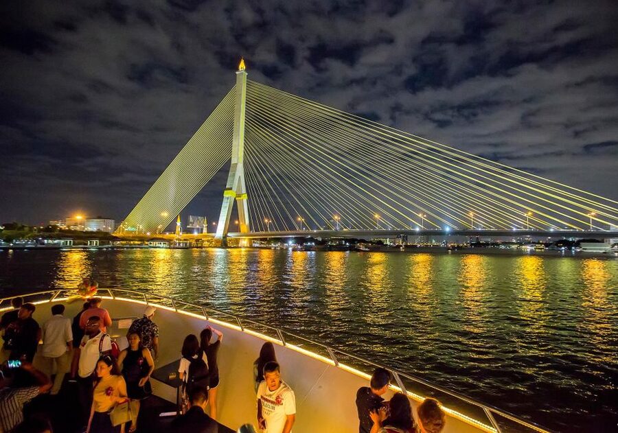 Bangkok: Chao Phraya Princess Dinner Cruise Ticket - Timing Options: Sunset Cruise vs Dinner Cruise Hours