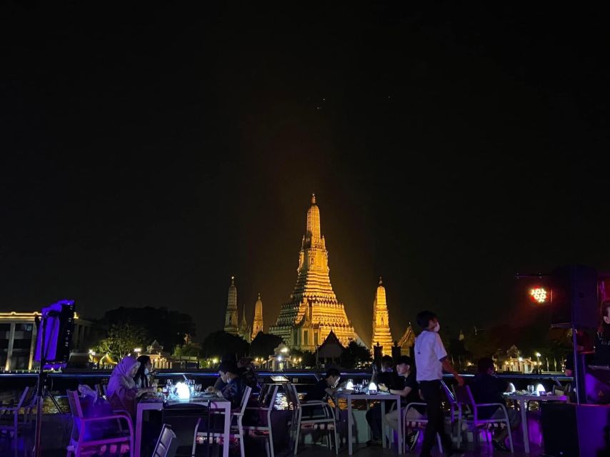 Bangkok: Chao Phraya River Buffet Dinner Cruise - Live band, singing, and dancing: great energy, variable comfort