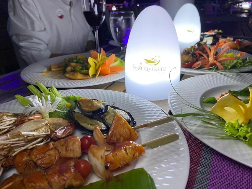 Bangkok: Chao Phraya River Buffet Dinner Cruise - Where you board at ICON Siam (Pier 2) and how to avoid timing stress