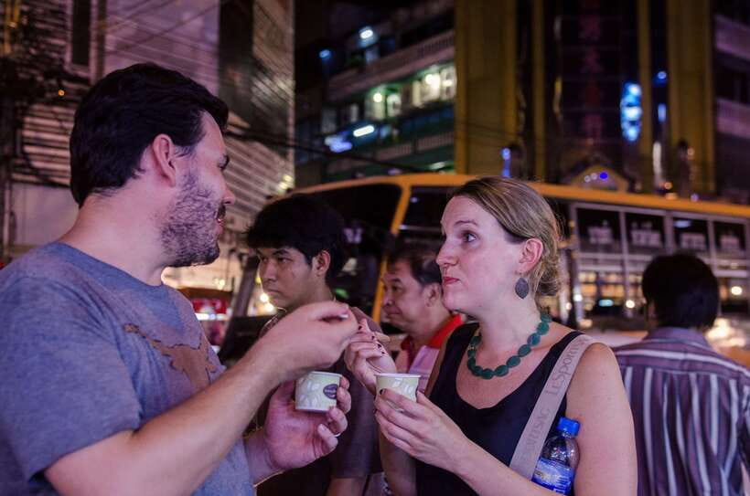 Bangkok: Chinatown Night Food Tour - Stories Between Bites: Culture, Landmarks, and Pig Alleys Curiosity