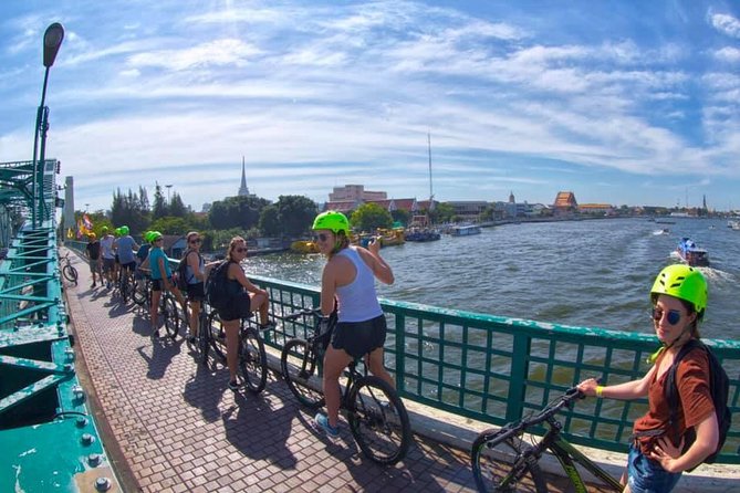 Bangkok City Bike Tour - Hotel-pickup & Lunch - Chinatown by bicycle and ferry: the 16th-century feel of the streets