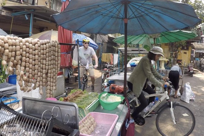 Bangkok City Culture Tour by Bike - The Queen Sirikit Convention Center stop, as a geographic reset