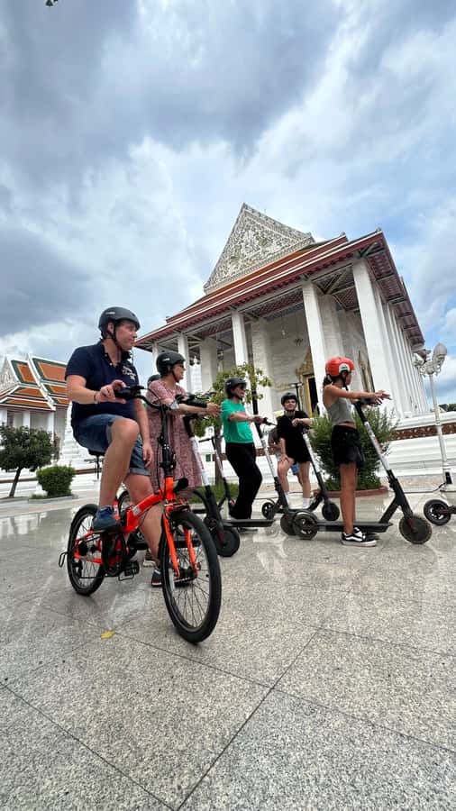 Bangkok: City Highlights Electric Scooter Tour - Key things I’d focus on before you book
