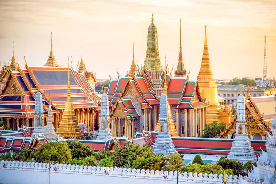 Bangkok: City Highlights Temple and Market Walking Tour - Key highlights to look for