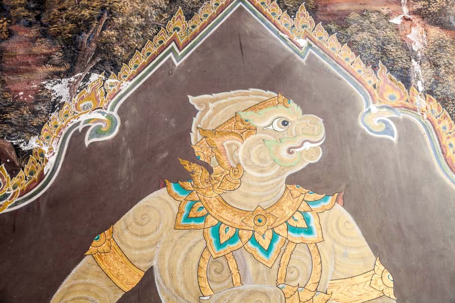 Bangkok: City Highlights Temple and Market Walking Tour - Guides make or break temple tours, and this one often nails it