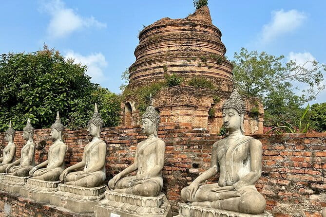 Bangkok Classic 3-Temples With Buffet Lunch Day Tour - The Chao Phraya river transfer: the calm reset between crowds