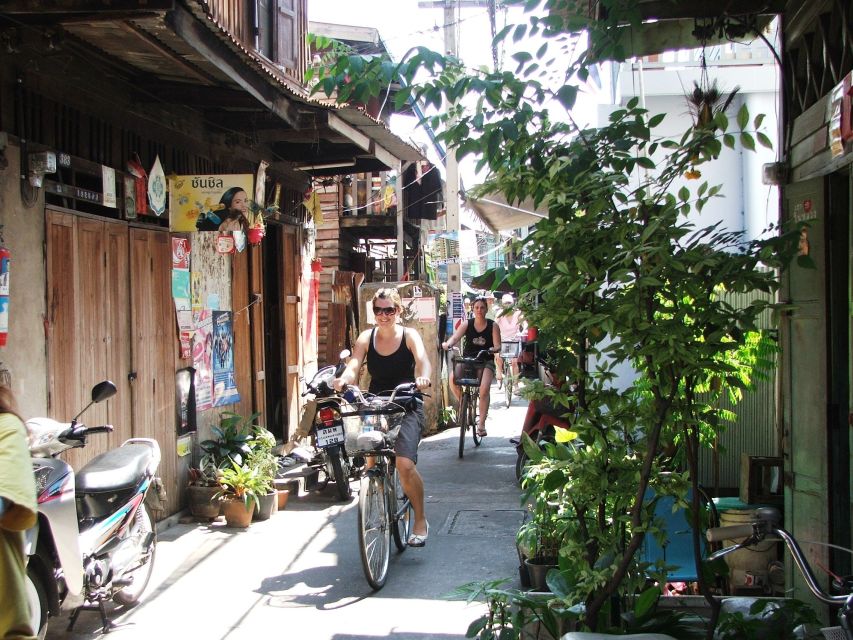 Bangkok Classical Bicycle Tour - Meeting in River City Area, Then Getting Rolling