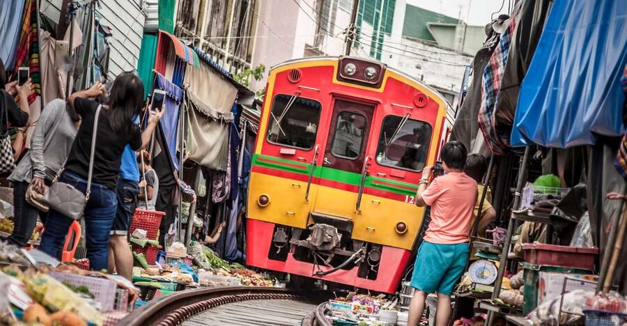 Bangkok: Damnoen Saduak, Train Market & Mahanakhon Day Trip - Getting Started Near BTS Asoke, With No Hotel Pickup