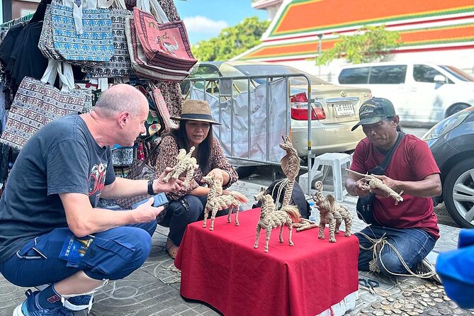Bangkok Day Tour: Food, Temple & Tuk-Tuk - Pak Khlong Flower Talat: the color and scent stop that sets the tone