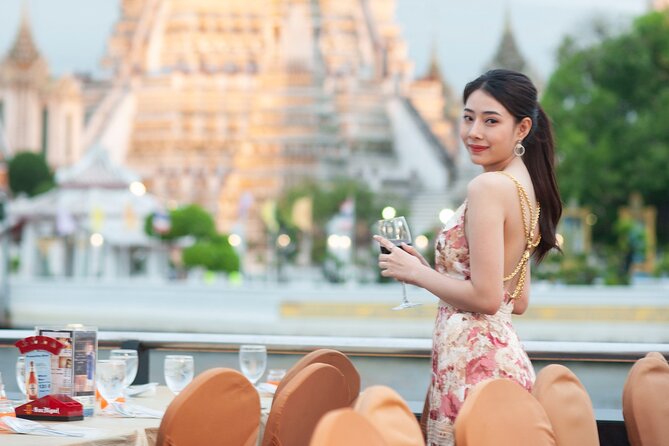 Bangkok Dinner Cruise on the Chao Phraya River - Why this Chao Phraya dinner cruise feels like value
