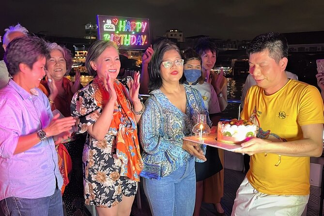 Bangkok Dinner Cruise with Intl Buffet, Live Music & Hotel Pickup - Hotel transfers, timing, and how this stays comfortable for a full evening