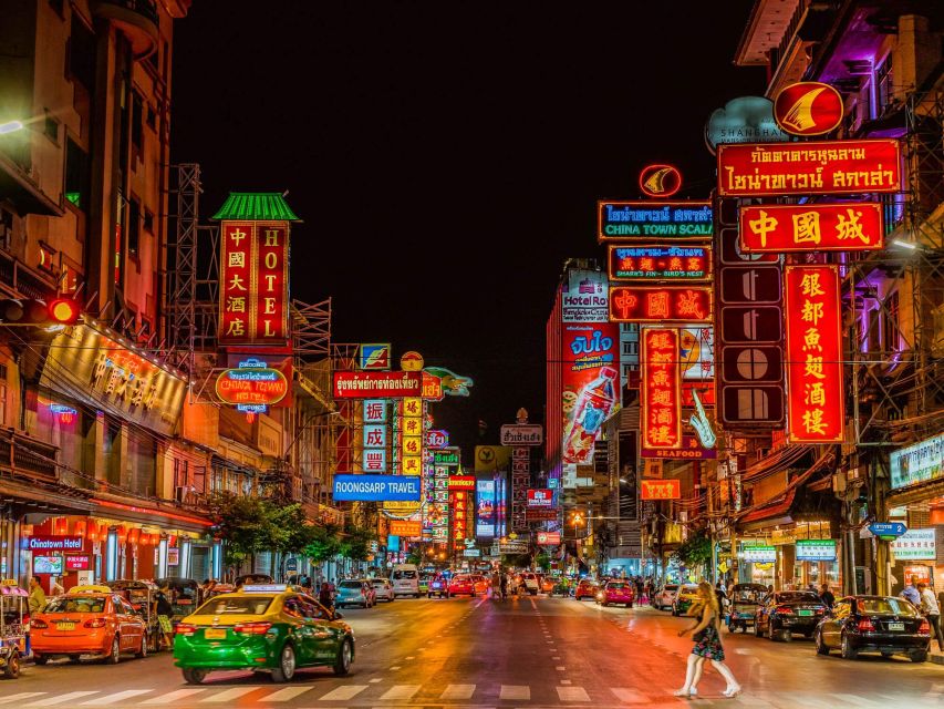 Bangkok: Discover a Taste of Chinatown – 2 Hr Walking Tour - Pa Tong Go Savoey and the crispy snack pace