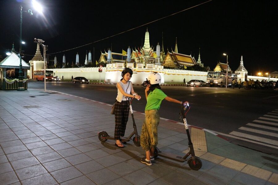 Bangkok: E-Scooter Night Tour with Local Street Food - Key highlights you should care about