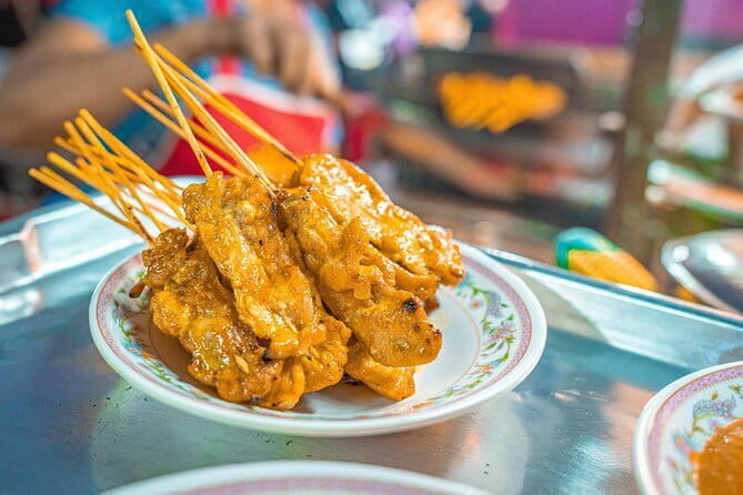 Bangkok Evening Food Tour by Tuktuk - Getting around: tuk-tuks, Trikke, and how the ride helps your dinner