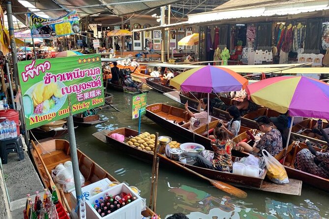 Bangkok: Floating Market and Train Tour with Guide in Spanish and English - Bangkok to Maeklong: the train-market stop that feels like a show