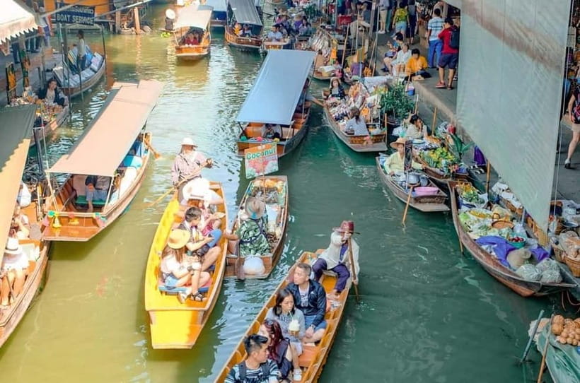 Bangkok: Floating Market & Railway Market with Hotel Pick Up - Who should book, and who should skip it