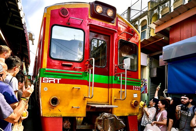 Bangkok: Floating Market & Train Market with Train/Boat ride - Why This Train-And-Boat Market Day Works