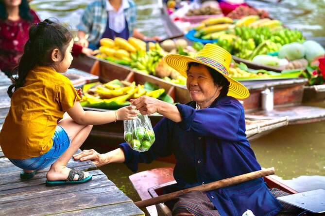 Bangkok: Floating Market & Train Market with Train/Boat ride - Between Stops: The Long-Tail Boat Setup and Canal Ride Feel