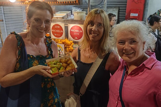 Bangkok Food Tour by Tuk Tuk - Hotel-pickup & Dinner - Food tastings, pacing, and how to eat smart on this route
