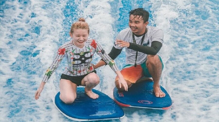 Bangkok: Fun Flow riding at Flow House Bangkok - Bodyboarding First: A Smart Way to Learn Fast
