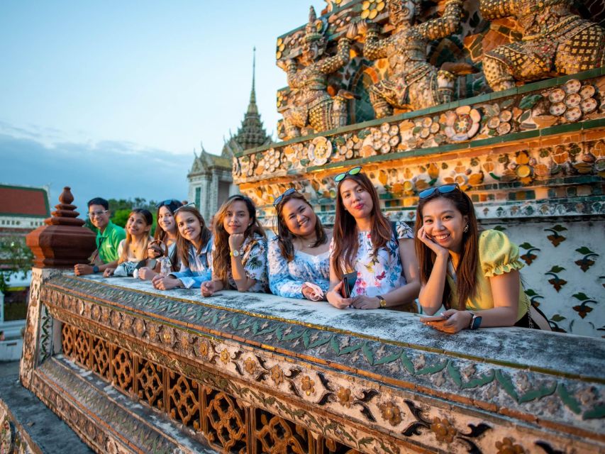 Bangkok: Grand Palace and Wat Arun Guided Walking Tour - Grand Palace and Wat Phra Kaew, what you should actually watch for