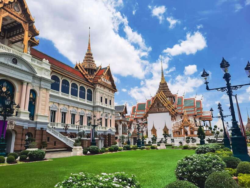 Bangkok: Grand Palace and Wat Phra Kaew Guided Walking Tour - Quick Takeaways: What I Think Matters Most