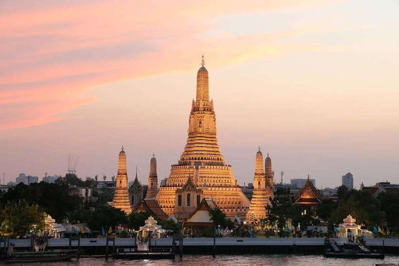 Bangkok: Grand Palace, Wat Pho, Wat Arun and Wat Sa Ket Tour - Wat Pho: 46-Meter Reclining Buddha and the Thai Massage Story
