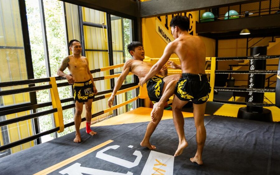 Bangkok: Learn 1-1 Muay Thai + Free Muaythai Shorts & Pickup - What you actually do in the 60-minute session