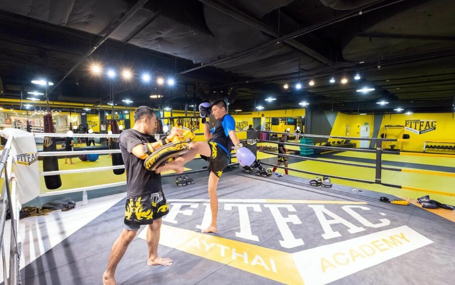 Bangkok: Learn 1-1 Muay Thai + Free Muaythai Shorts & Pickup - Pickup options: when it is worth it