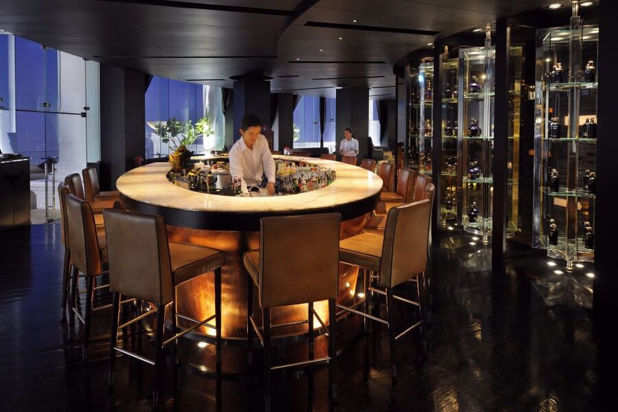 Bangkok: Lebua Rooftop Bar Reservation & Round-Trip Transfer - Key Highlights Worth Your Time