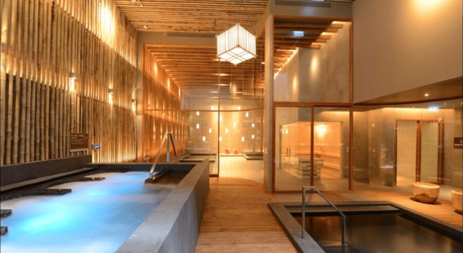 Bangkok: Let's Relax Onsen Thonglor E-Voucher - Location tips for Thonglor: make the walk part painless