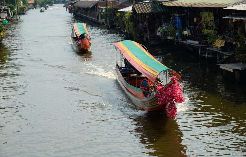 Bangkok: Longtail Boat Canal Cruise - Starting at Elefin Coffee and the calm flow of the route