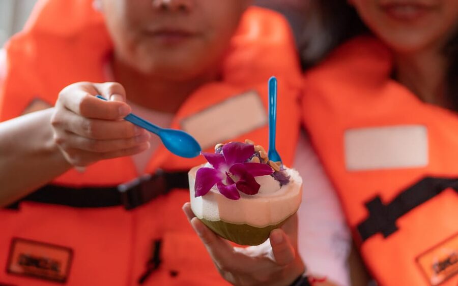 Bangkok: Maeklong Railway Market and Amphawa Floating Market - Timing and pace: the real trade-off of a 10-hour day