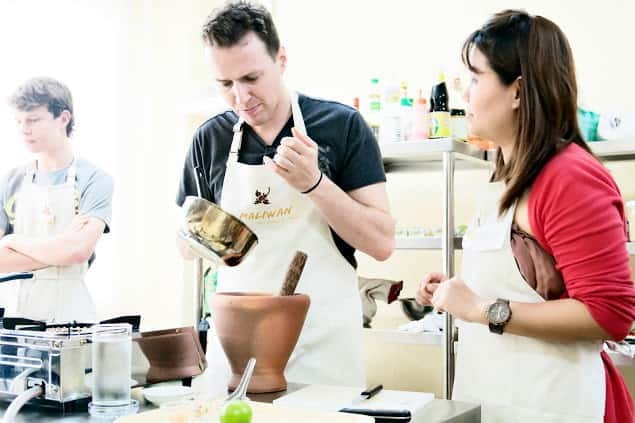 Bangkok: Maliwan Thai Cooking Class with Market Tour - FAQ