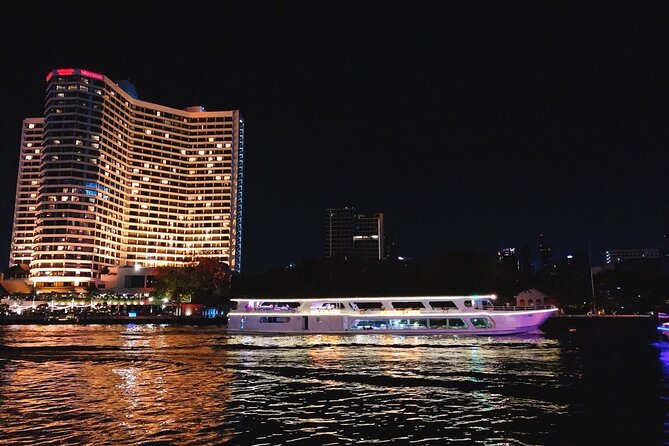 Bangkok Meridian Dinner Cruise from ICONSIAM - Buffet dinner reality: variety is the win, temperature is the question