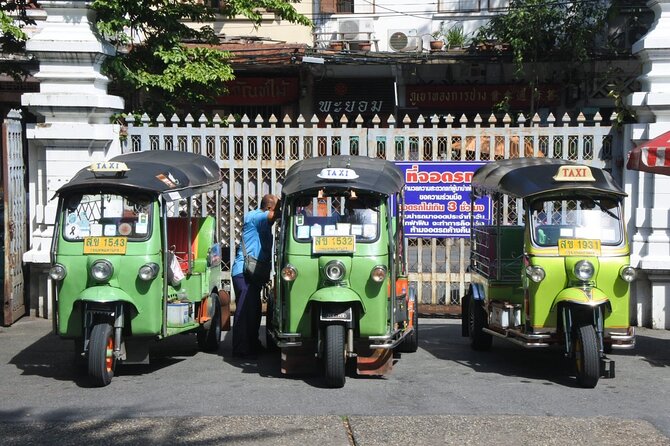 Bangkok: Michelin Guide Street Food Tour by Tuk Tuk - Chinatown night, Michelin stops, and the tuk tuk factor