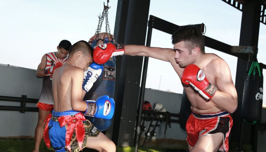 Bangkok: Muay Thai Boxing Class for Beginners - What the 1-Hour Class Feels Like From Warmup to Training Rounds