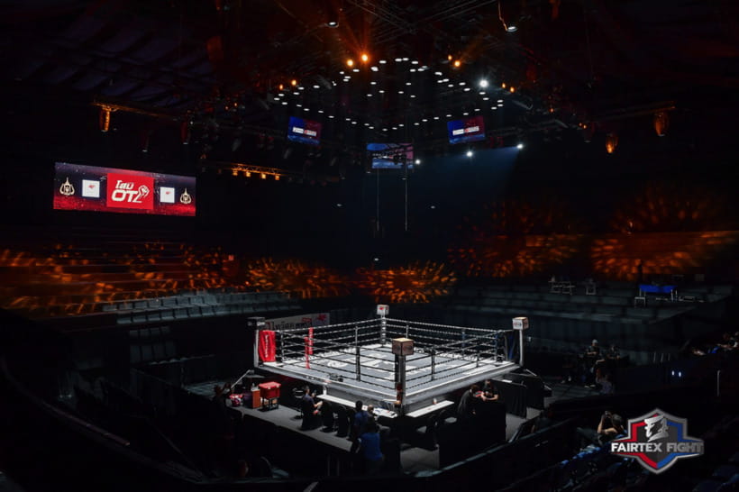 Bangkok: Muay Thai Match at Lumpinee Boxing Stadium - Crowds at Lumpinee: The One Thing to Respect