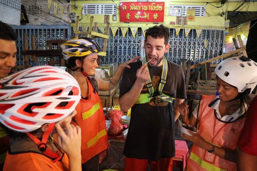 Bangkok: Night Bike Ride and Dinner at a Local Restaurant - Chinatown neon ride: lights, alleys, and time to wander