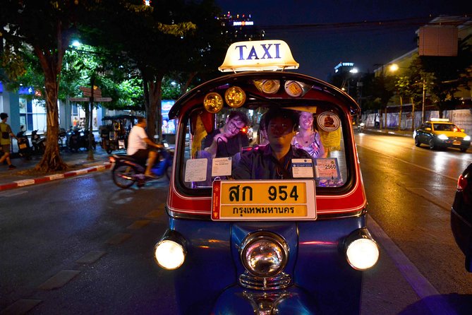 Bangkok Night Food and City Tour by Tuk Tuk - Stop Three: Pak Khlong Flower Talat, Bangkok’s Flower Market at Night