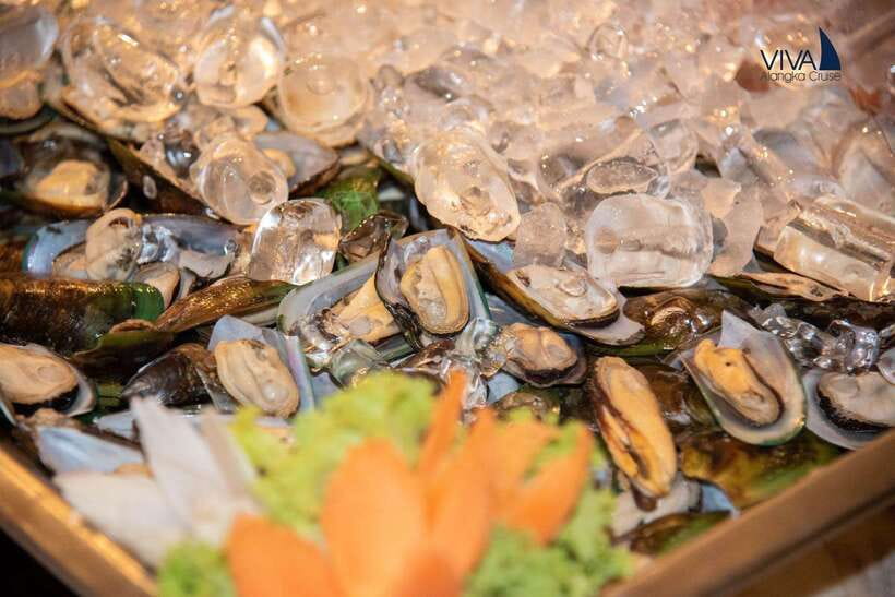 Bangkok: Noah 6 Stars Luxury Chaophraya River Dinner Cruise - Key things to know before you go