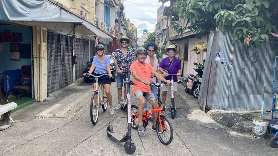 Bangkok : Old City Guided E-Scooter &/or Bike Tour - Value for $32: what you get and what it means for your day
