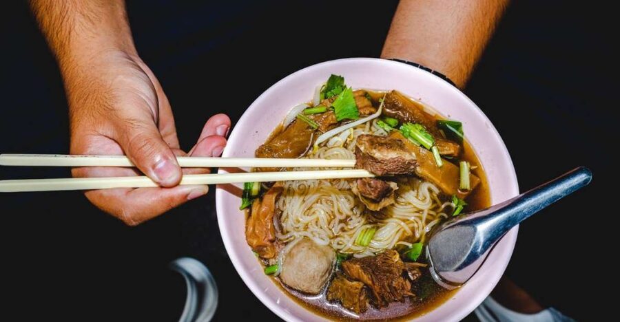 Bangkok: Old Siam Food Tour with 15+ Tastings - Nang Loeng Market: A 1899 Food Stage for Local Lunchers